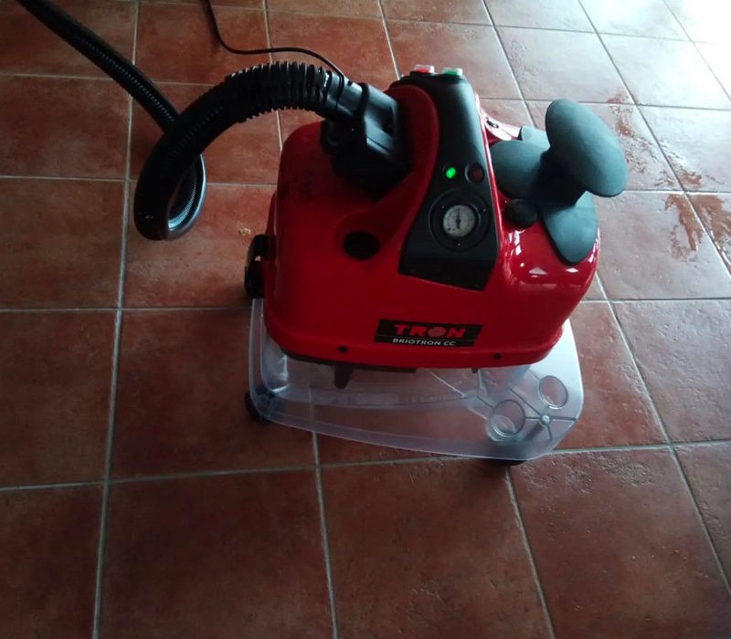 Generatore di vapore a pressione